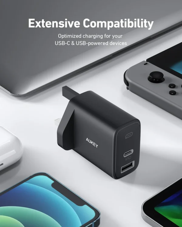 AUKEY Charger Dual Port Type C USB A 32W PD 3.0 Fast Charging PA-F3S - Gambar 2